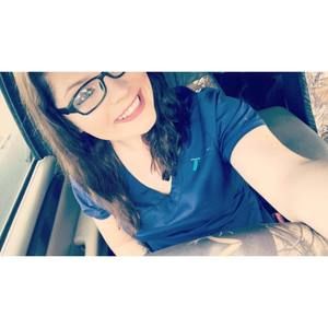 Meet your Posher, Ashley